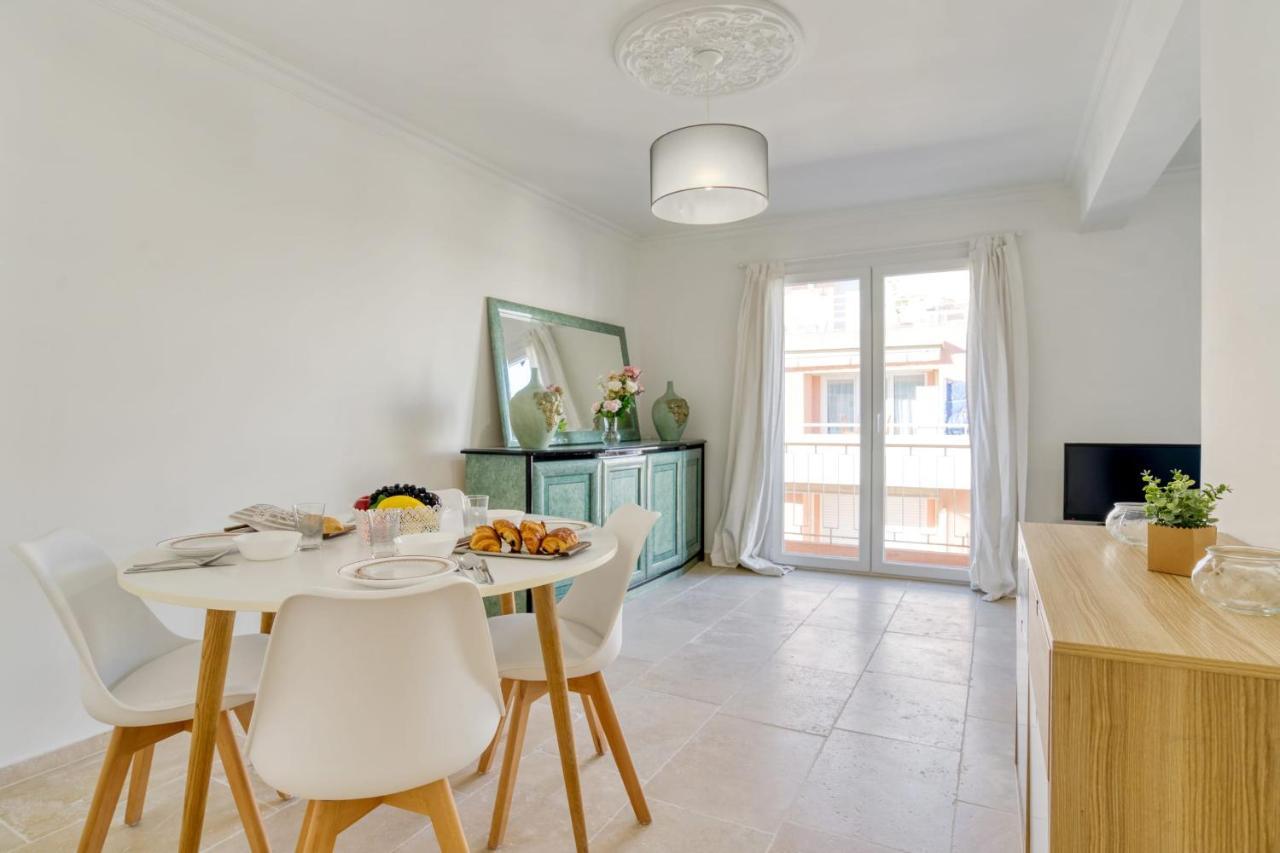 Appartement Bricka - Welkeys Antibes Buitenkant foto