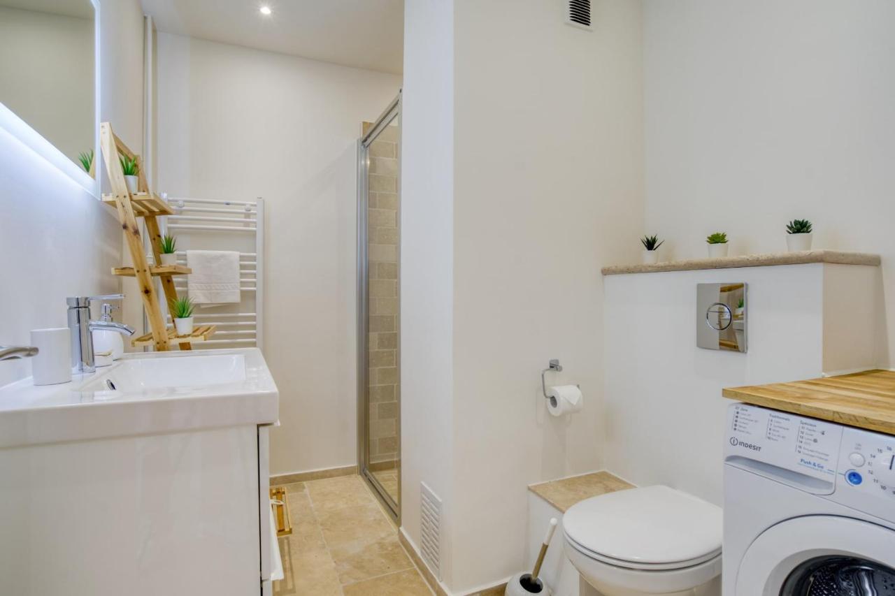 Appartement Bricka - Welkeys Antibes Buitenkant foto